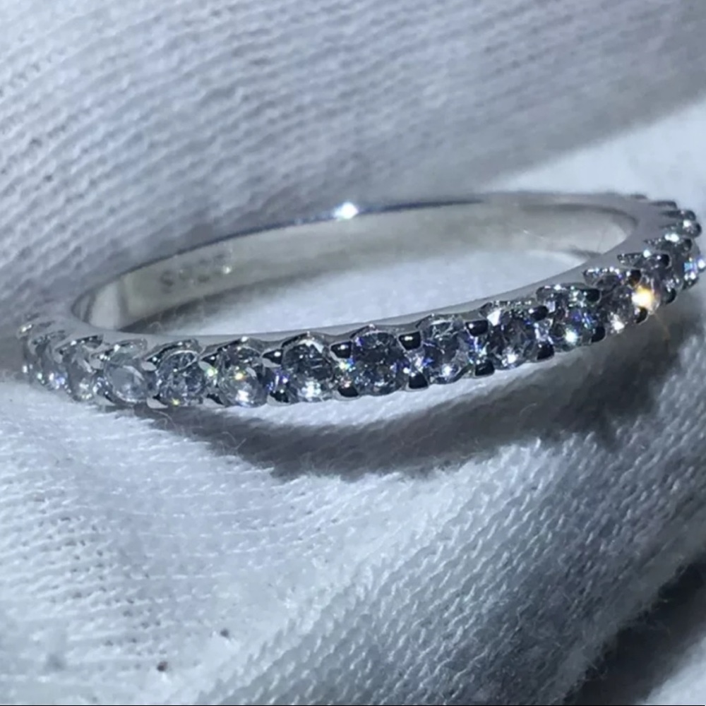 18K WHITE GOLD DIAMOND ETERNITY STACKABLE RING - Picture 2 of 6